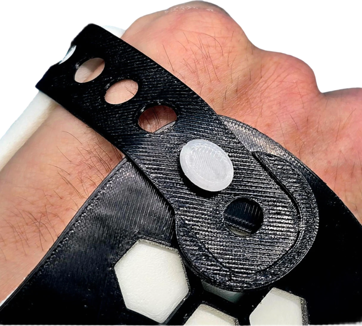 Image of the strap used on the YouFORM Pads custom wrist guard